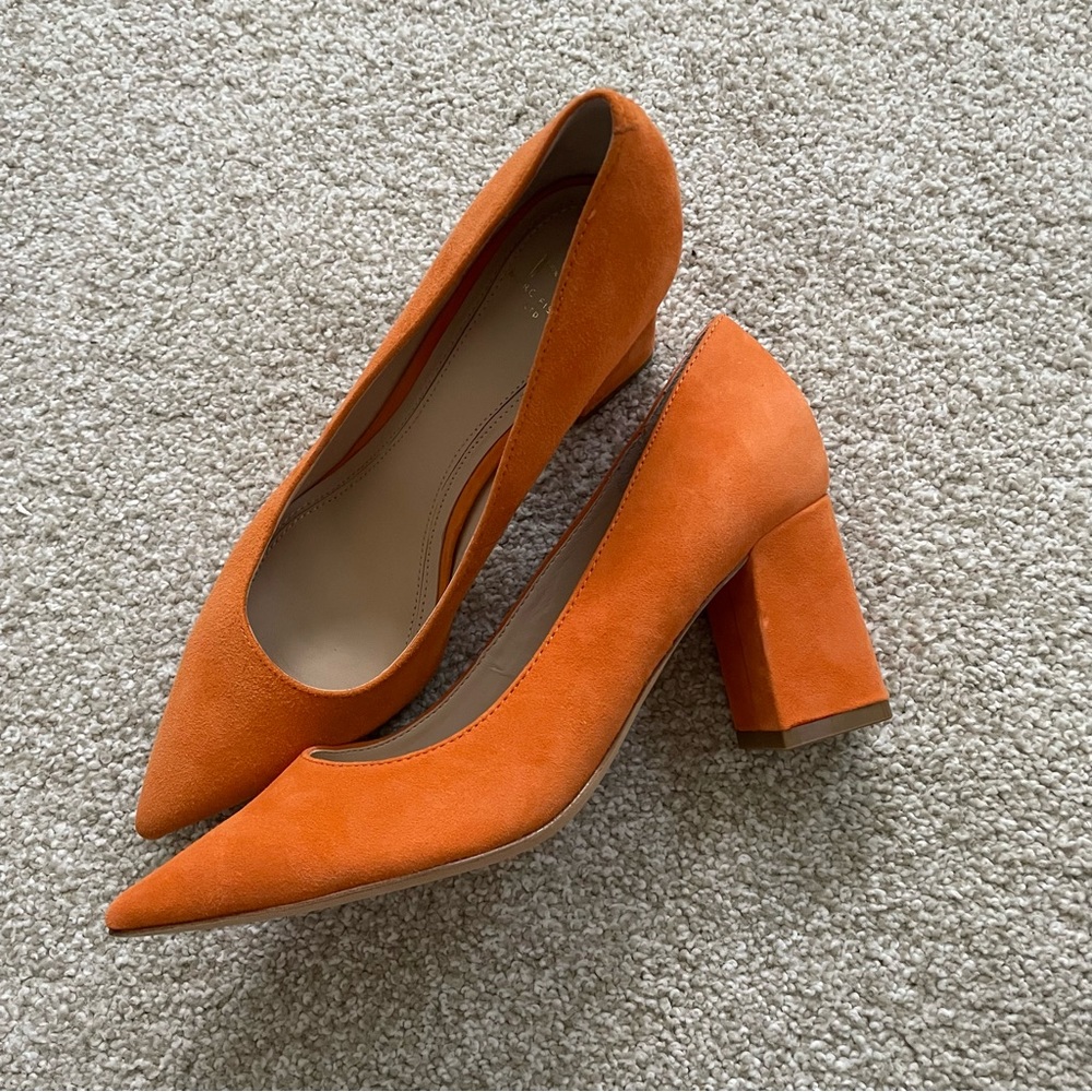 Marc Fisher Zala Block Heel Pointy Toe Pumps Size… - image 2